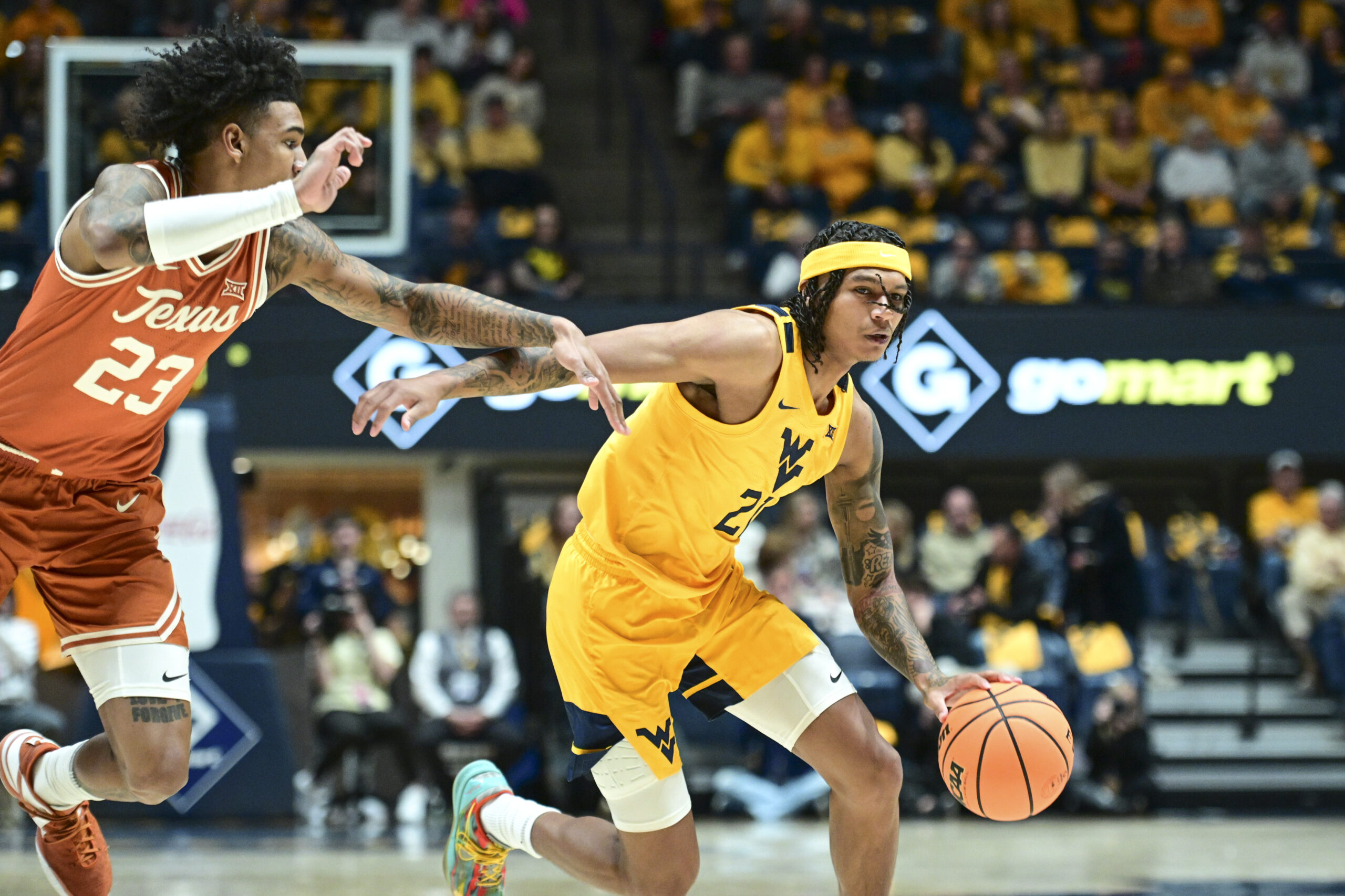 Mountaineers put up a fight, upset No. 25 Texas, 76-73
